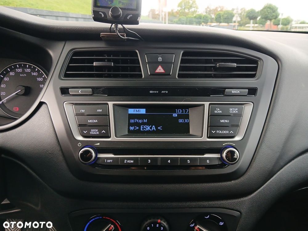 Hyundai i20 1.2 Fresh - 32