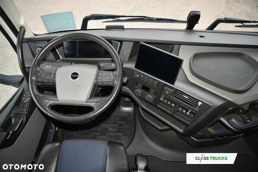 Volvo FH 500 Globetrotter XL Adaptive Cruise Control - 14