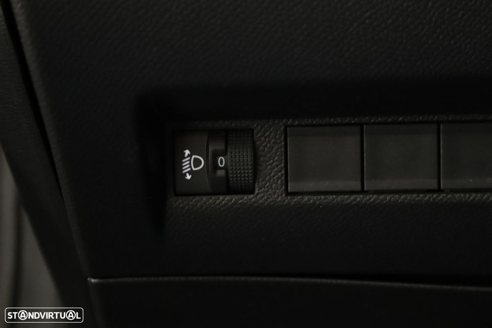 Peugeot 208 1.2 PureTech Allure - 20
