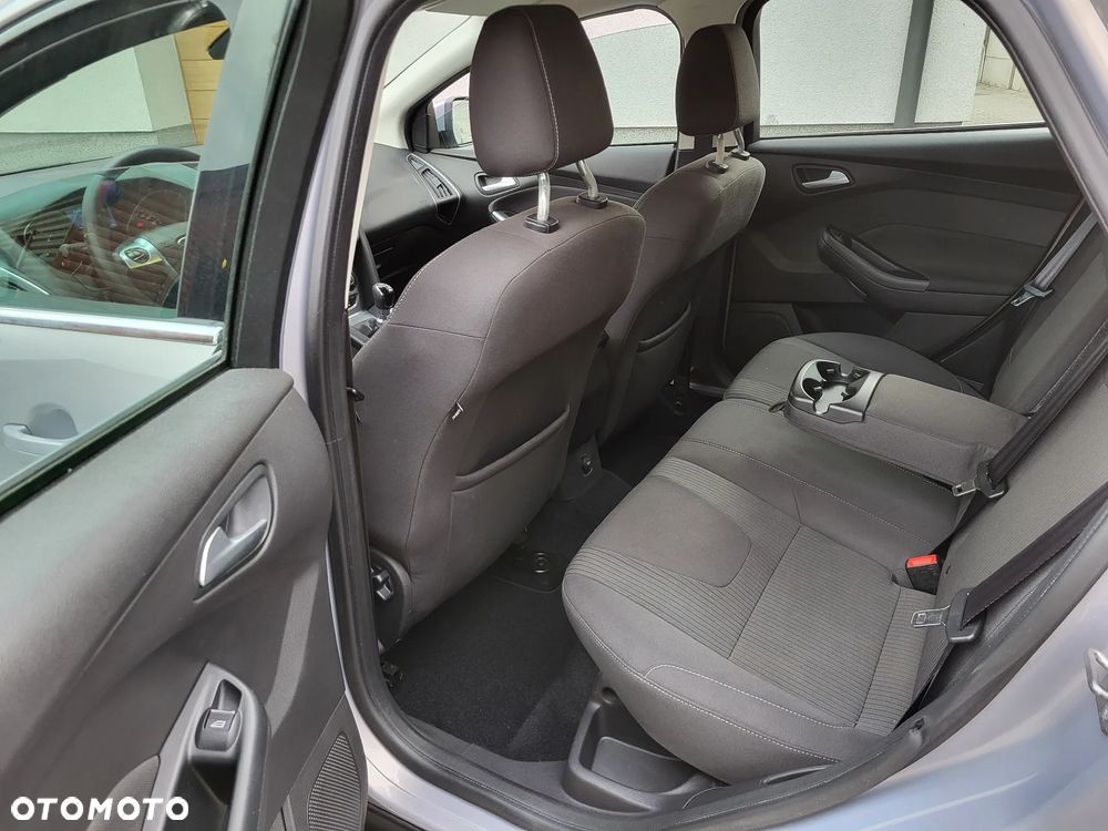 Ford Focus 1.6 TDCi Titanium - 8
