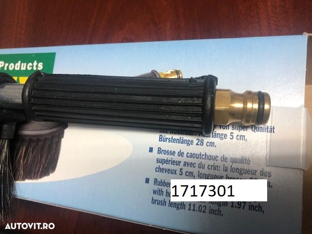 Perie spalat auto Rainy Carpoint, perie din par cal, material cauciucat, conector furtun apa, diametru perie: 15x7 cm - 2