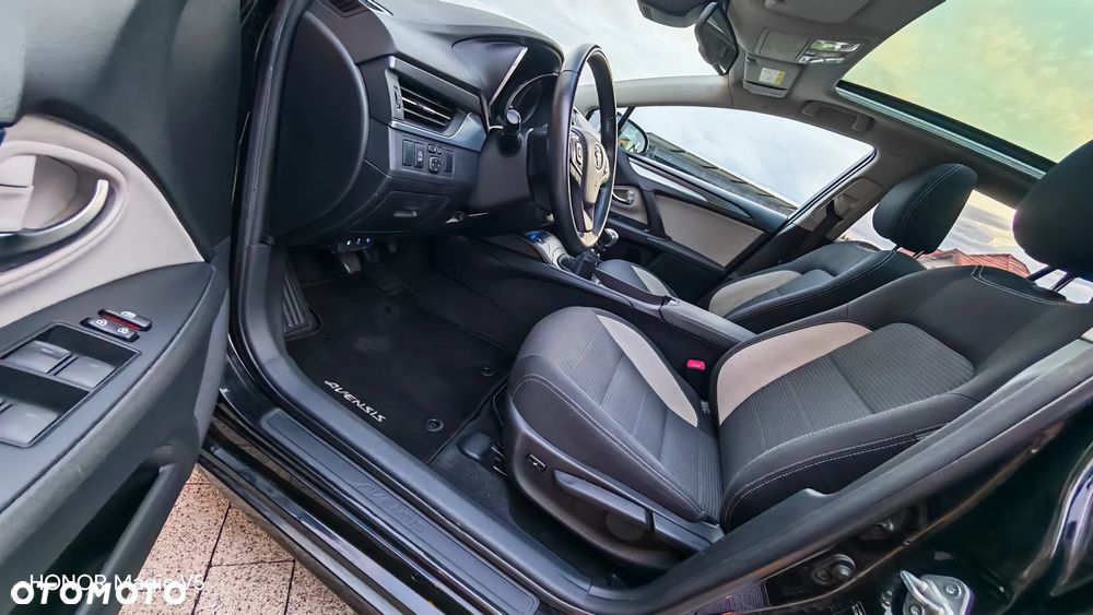 Toyota Avensis 2.0 D-4D Executive - 3