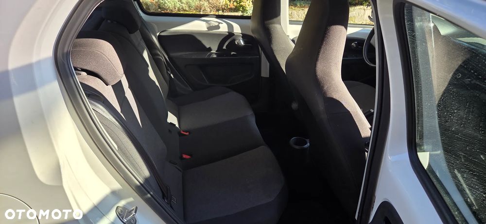 Volkswagen up! 1.0 move EU6 - 4