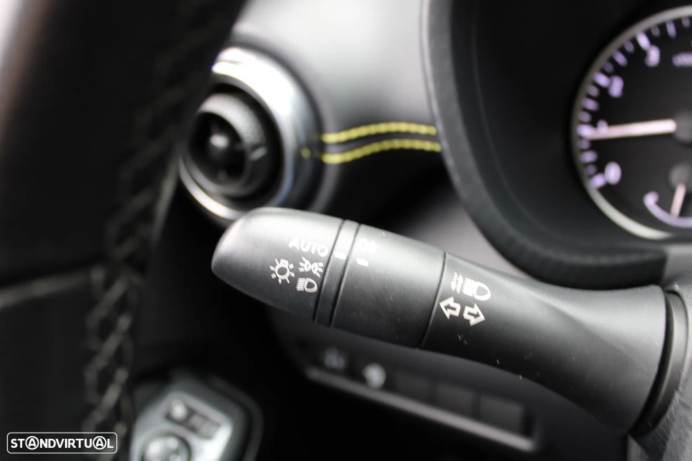 Nissan Juke 1.0 DIG-T Kiiro - 25