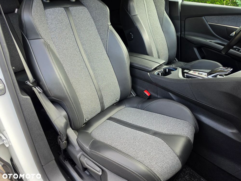 Peugeot 3008 BlueHDi 180 Stop & Start EAT8 Allure - 39