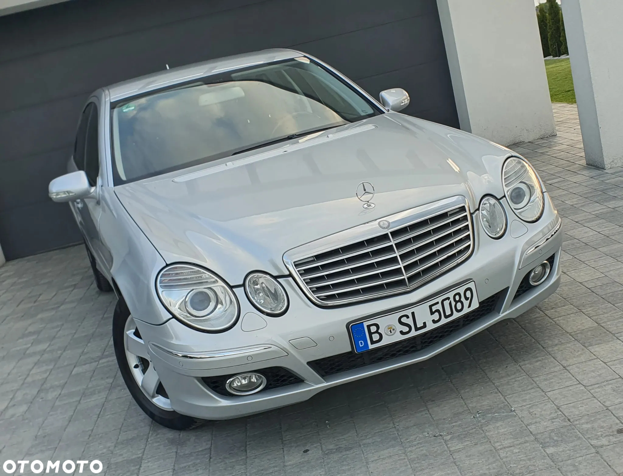 Mercedes-Benz Klasa E - 22