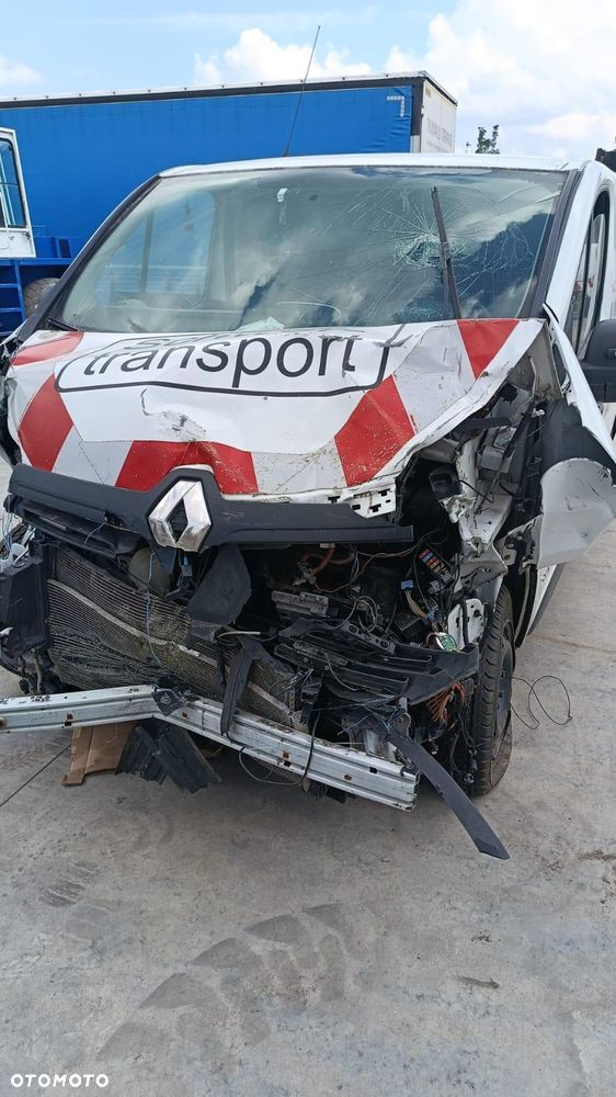 Renault trafic - 5