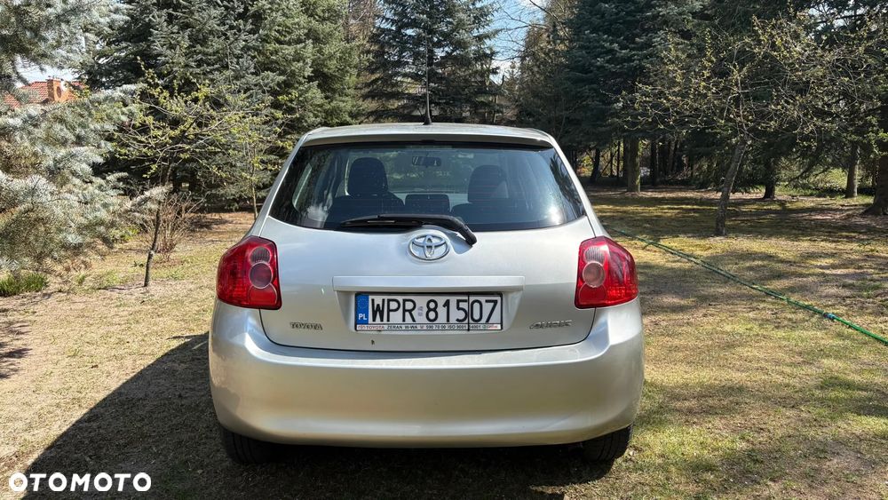 Toyota Auris - 4