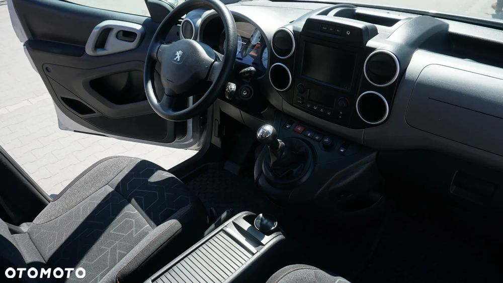 Peugeot Partner - 13