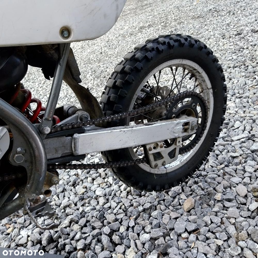 Suzuki RM - 8