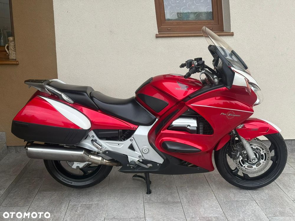 Honda ST - 3