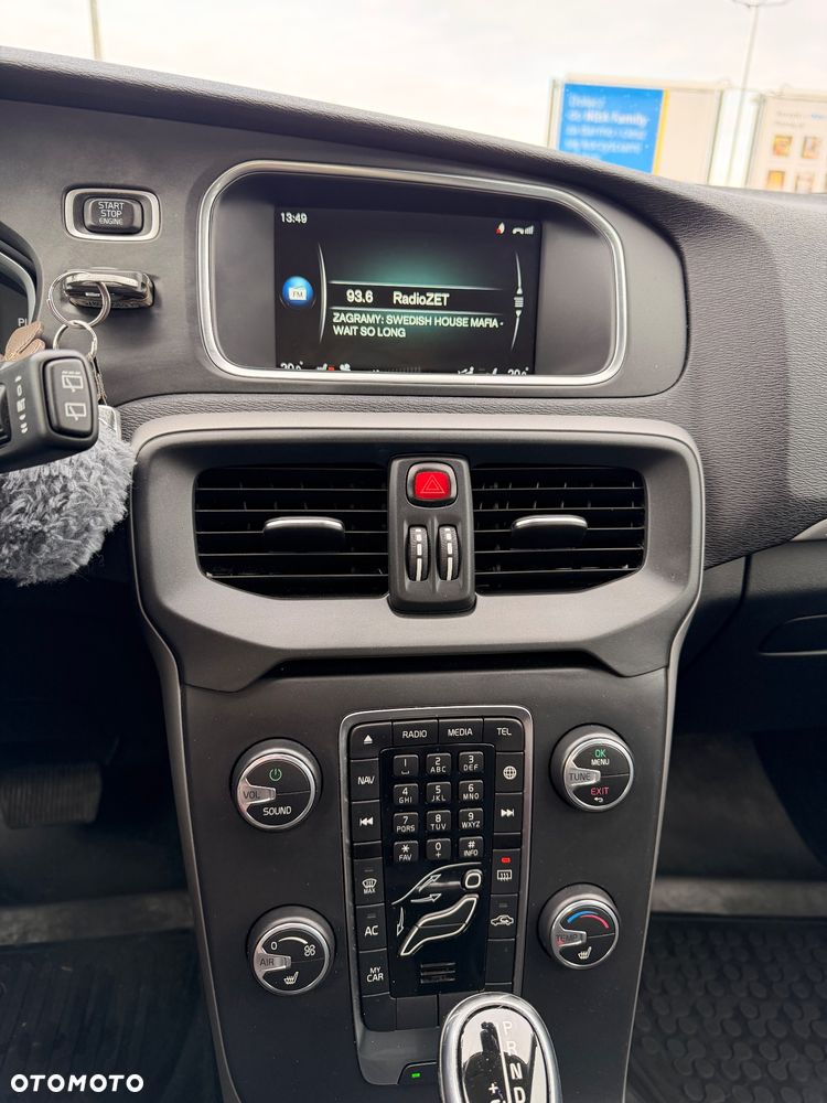 Volvo V40 Cross Country D2 Powershift Momentum - 12