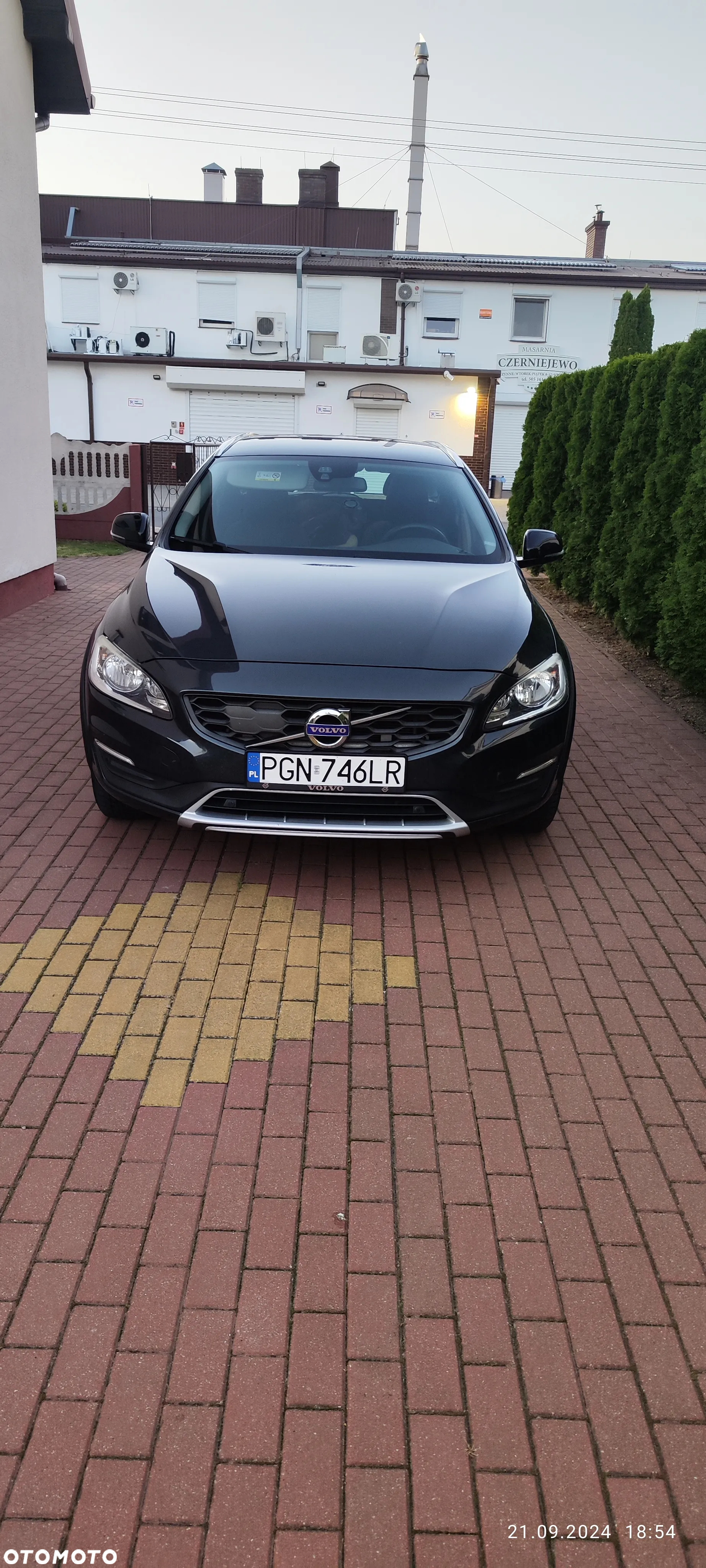 Volvo V60 Cross Country - 4