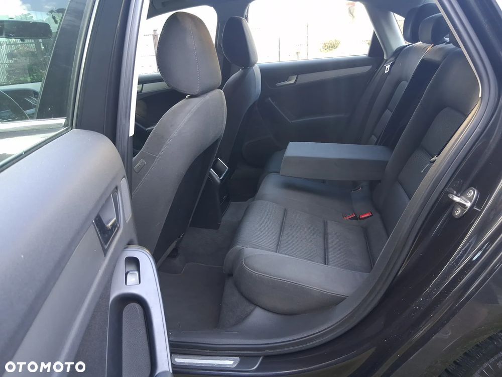 Audi A4 Limousine 2.0 TDI DPF Ambition - 8