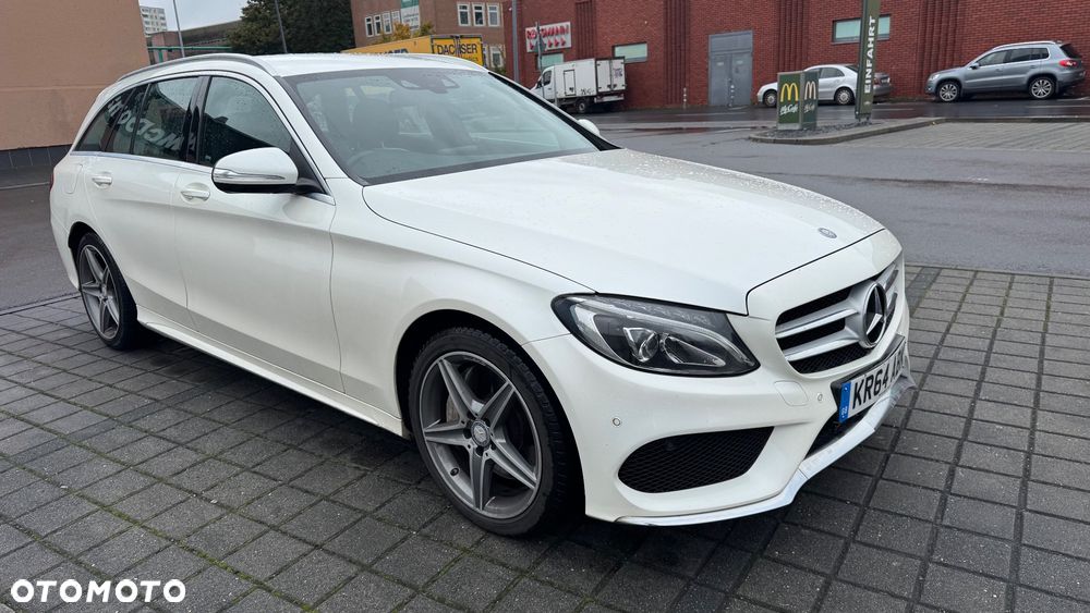 Mercedes-Benz Klasa C 250 (BlueTEC) d 4Matic T 7G-TRONIC AMG Line - 3