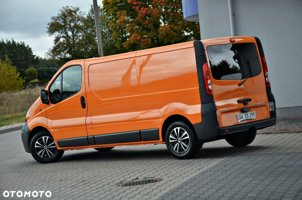 Opel Vivaro - 9