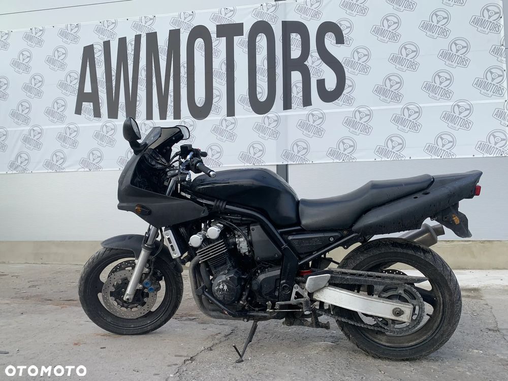 YAMAHA FAZER 600 1997 *MOTOCYKL NA CZĘŚCI* 2506 LAMPA ŚWIATŁA PRZÓD TYŁ BŁOTNIK TYŁ PRZÓD LEWY PRAWY HAMULCE ZACISKI PRZÓD TYŁ SZYBA OWIEWKA LUSTERKA LEWY PRAWY AMORTYZATOR UKŁAD WYDECHOWY SILNIK KIEROWNICA MANETKA LICZNIK KLAMKA RAMA - 2