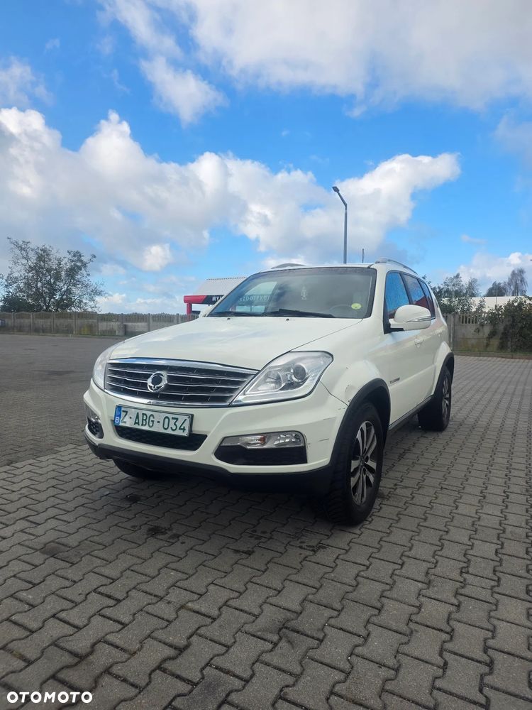KG Mobility Rexton 2015 photo 3