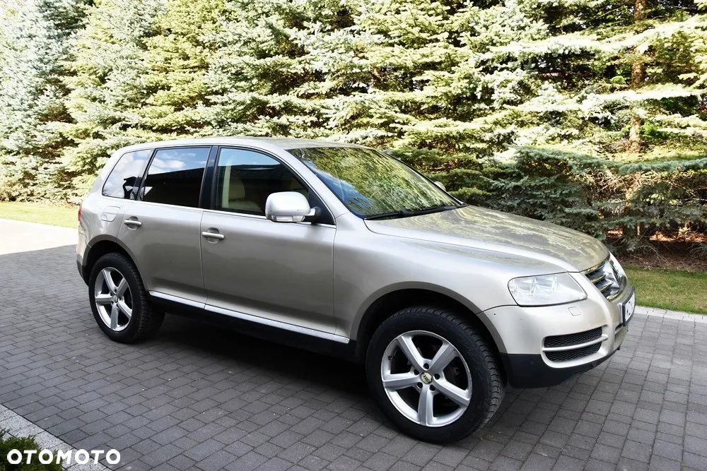 Volkswagen Touareg - 2