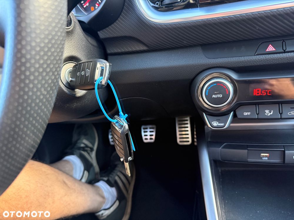 Kia Stonic 1.0 T-GDI OPF Mild Hybrid GT Line - 17
