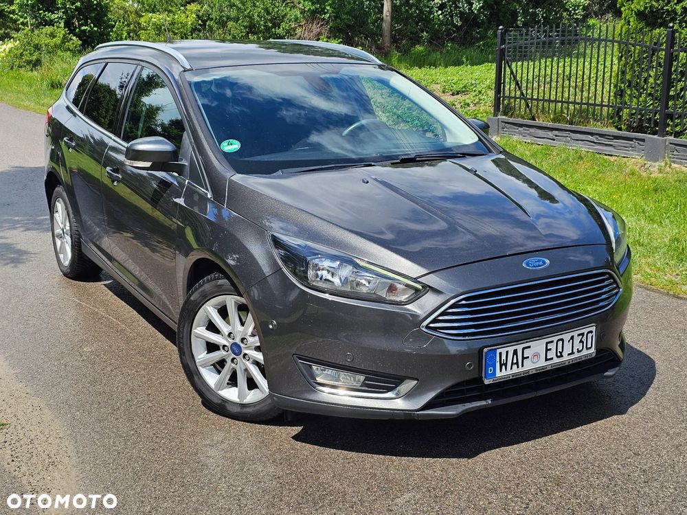 Ford Focus - 33