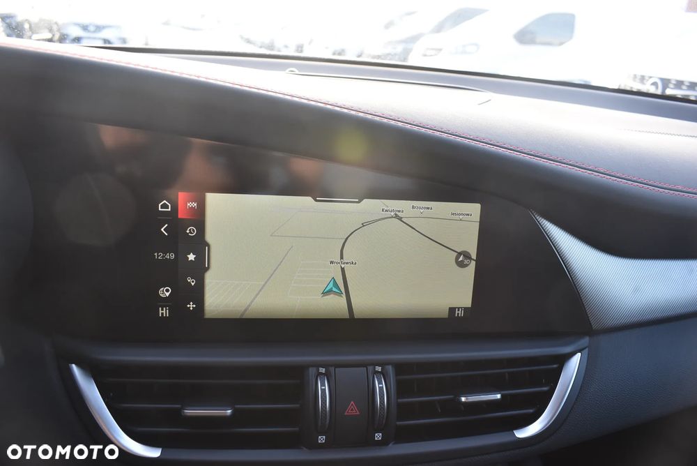 Alfa Romeo Giulia 2.0 Turbo Tributo Italiano Q4 - 30