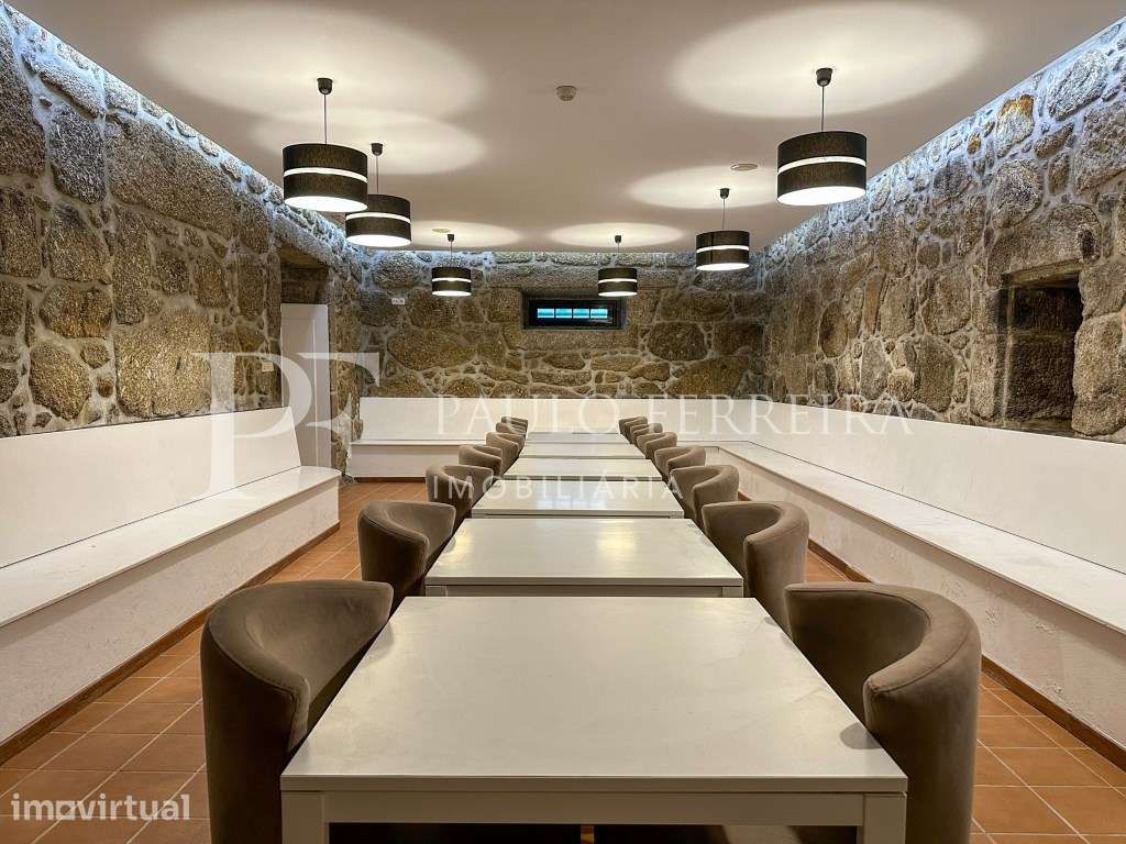 Restaurante equipado em Landim - Grande imagem: 3/27