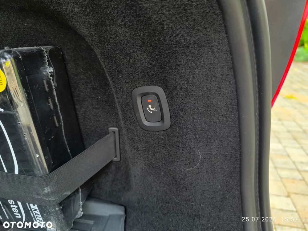 Volvo V90 D5 AWD Momentum Pro - 10