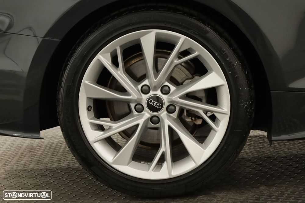 Audi A5 Cabrio 40 TFSI S tronic S line - 9