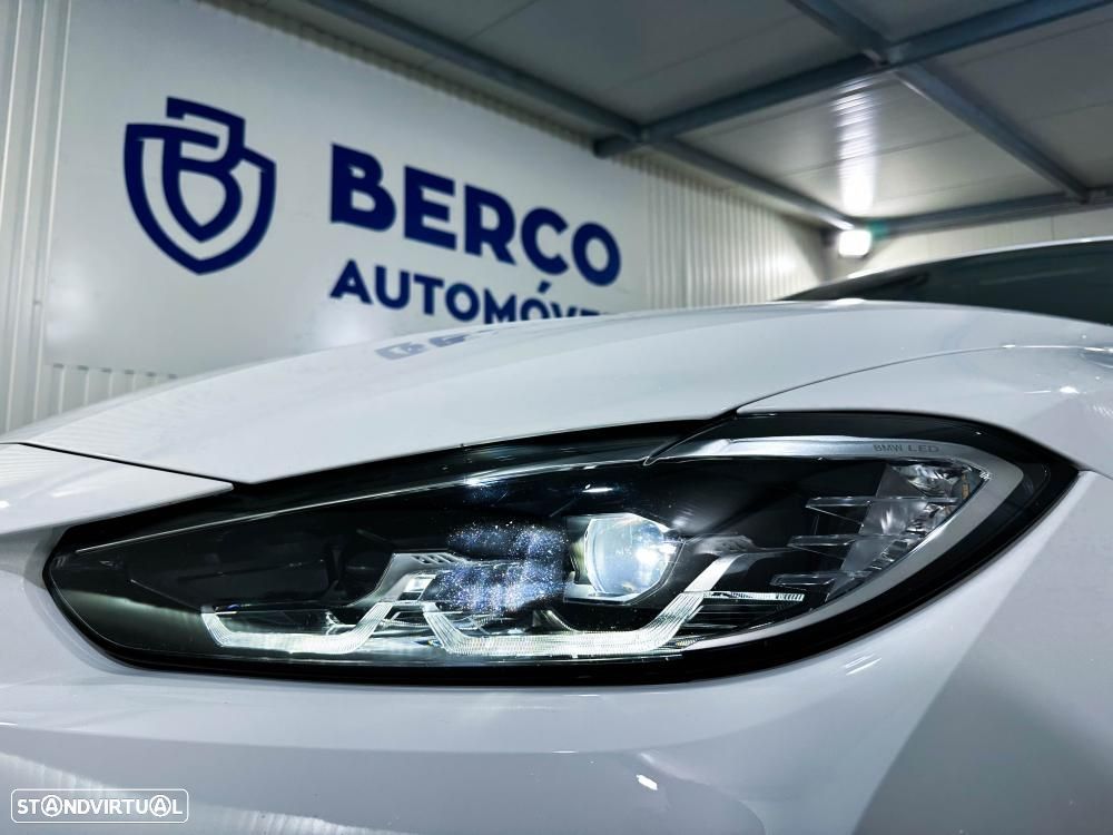 BMW i4 eDrive40 Pack Desportivo M - 14