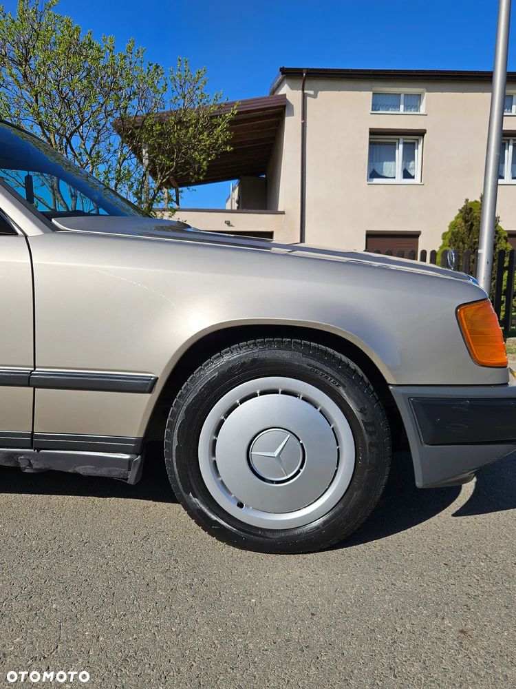 Mercedes-Benz W124 (1984-1993) - 7