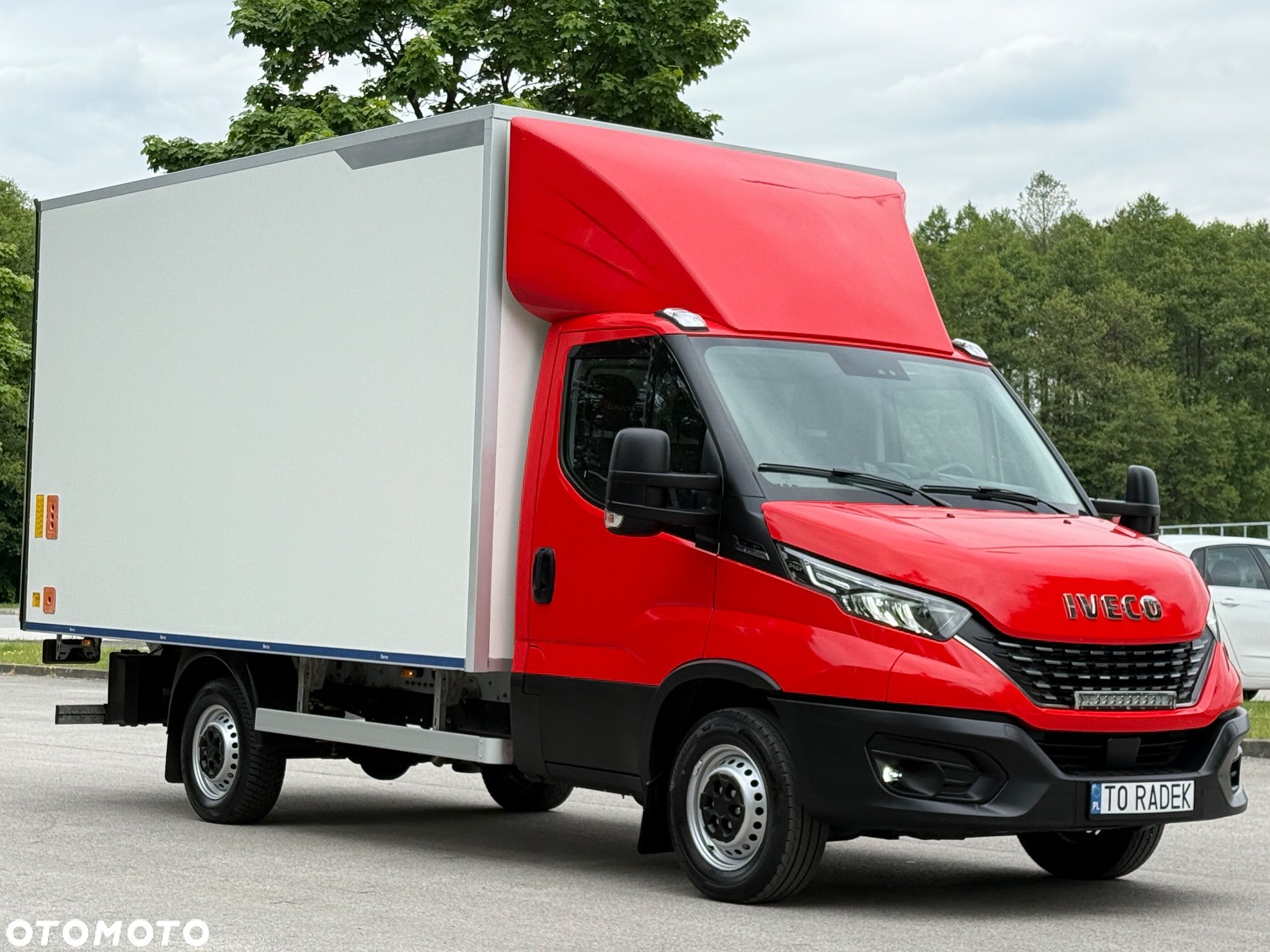 Iveco DAILY 35-160 160KM Hi Matic *Resor+Poduszka* Full LED Kontener * Izoterma +Winda 750KG SUPER STAN!!! - 1