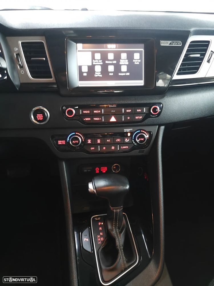 Kia Niro 1.6 GDi HEV EX - 30
