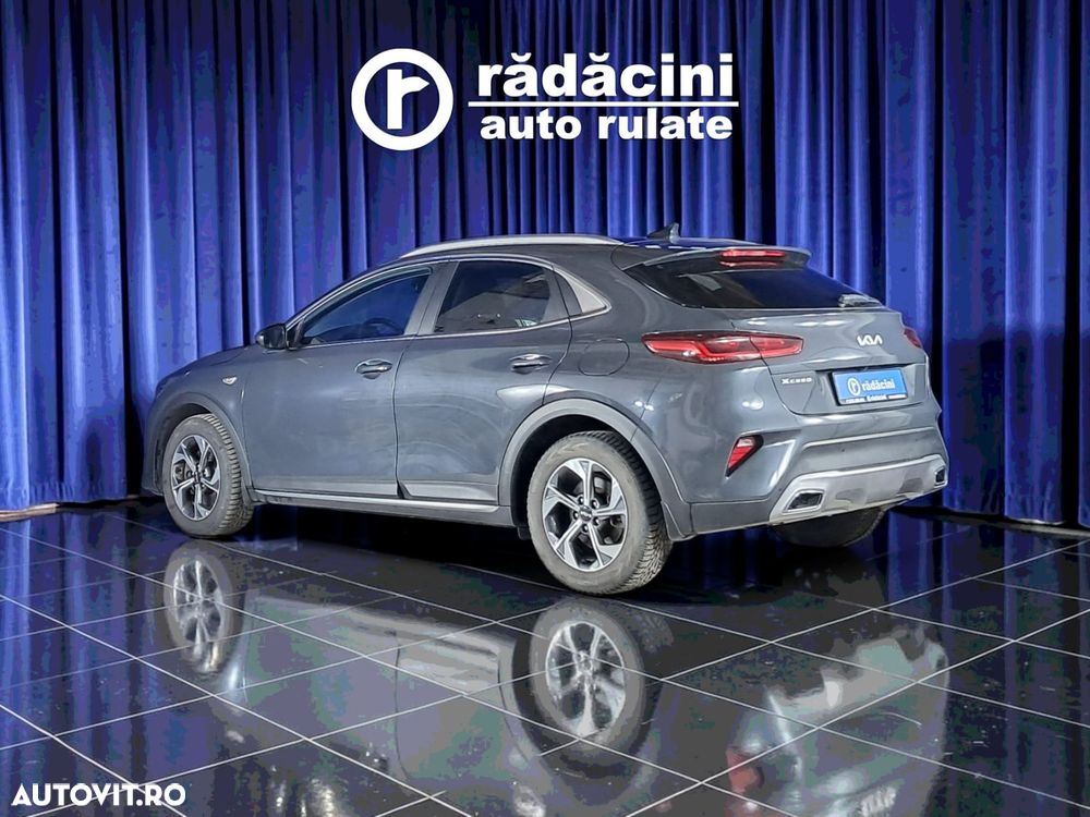 Kia XCeed - 8