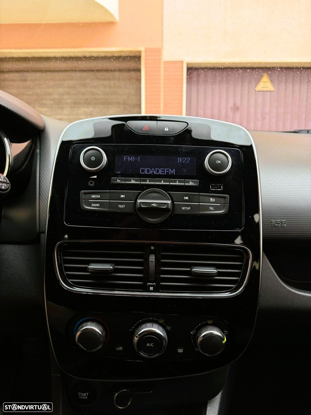 Renault Clio 1.5 dCi Zen - 14