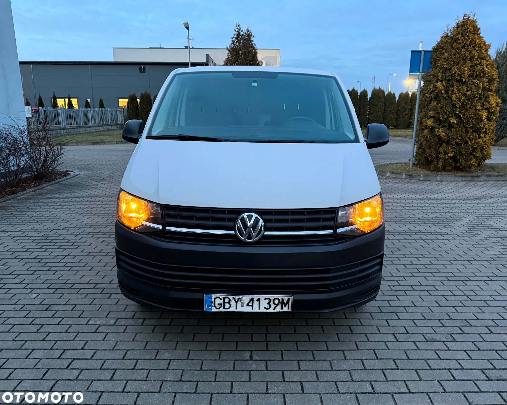 Volkswagen Transporter - 13