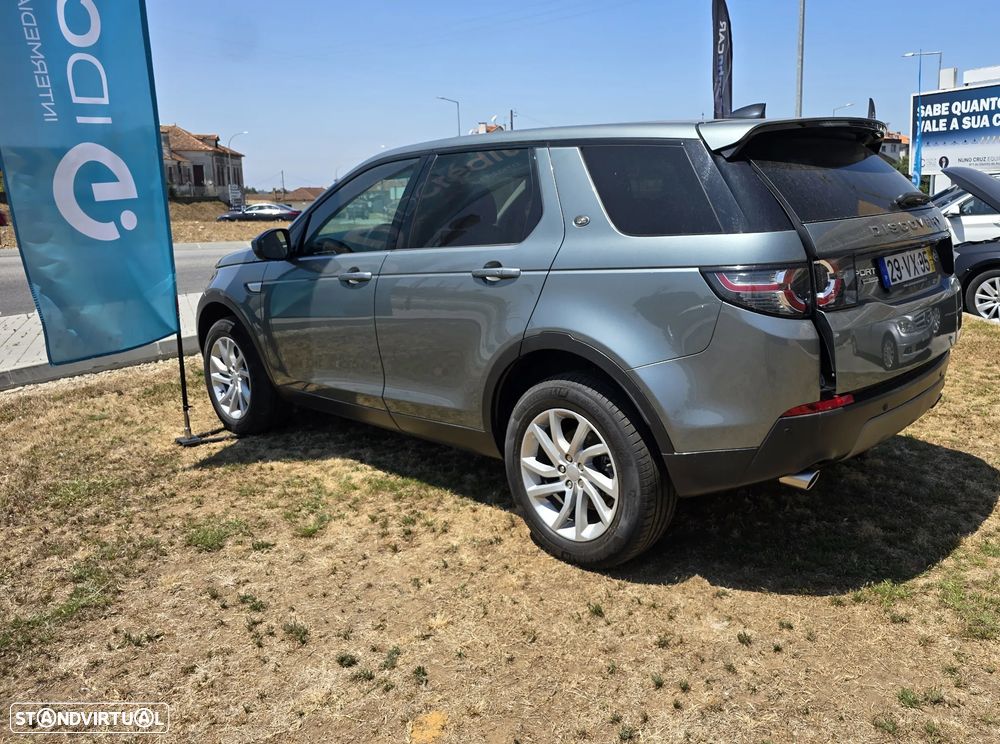 Land Rover Discovery Sport 2.0 eD4 HSE Luxury - 4