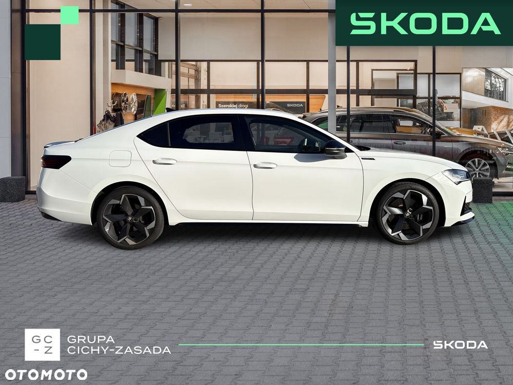 Skoda Superb 2.0 TDI SCR 4x4 Sportline DSG - 6