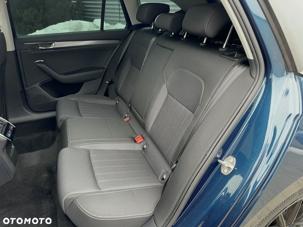 Skoda Superb 2.0 TSI 4x4 Sportline DSG - 33