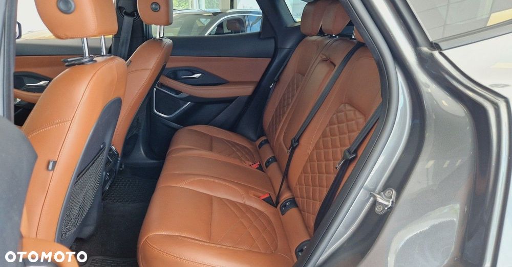 Jaguar E-Pace - 20