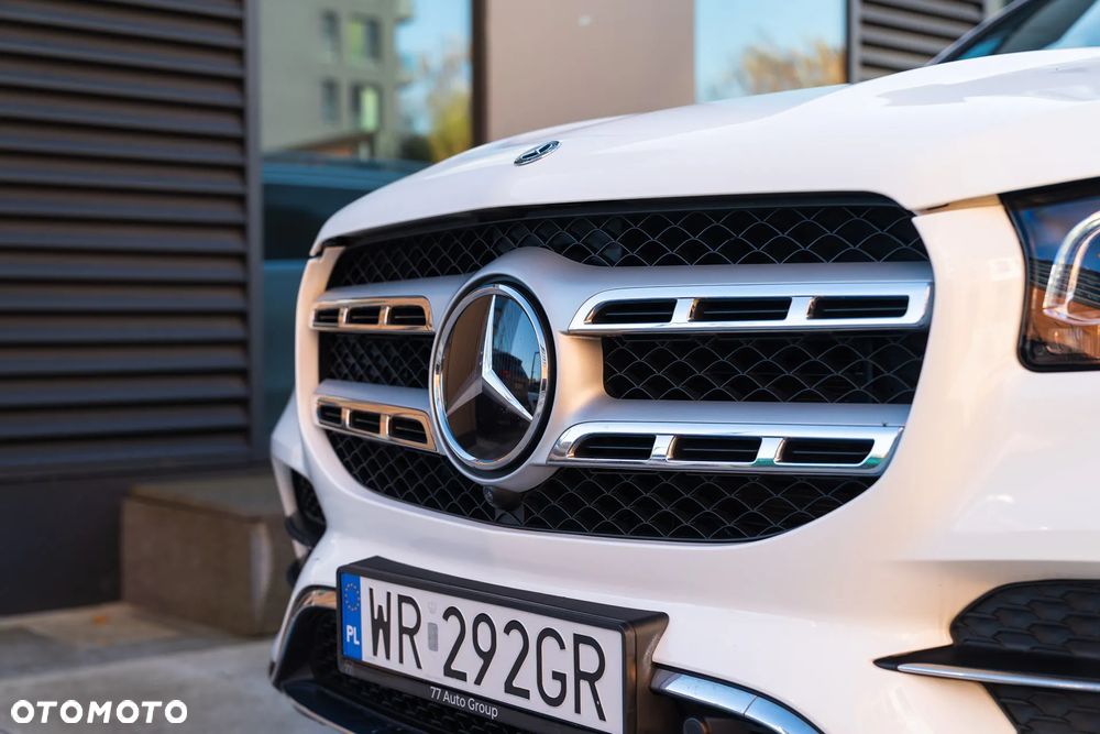 Mercedes-Benz GLS - 23