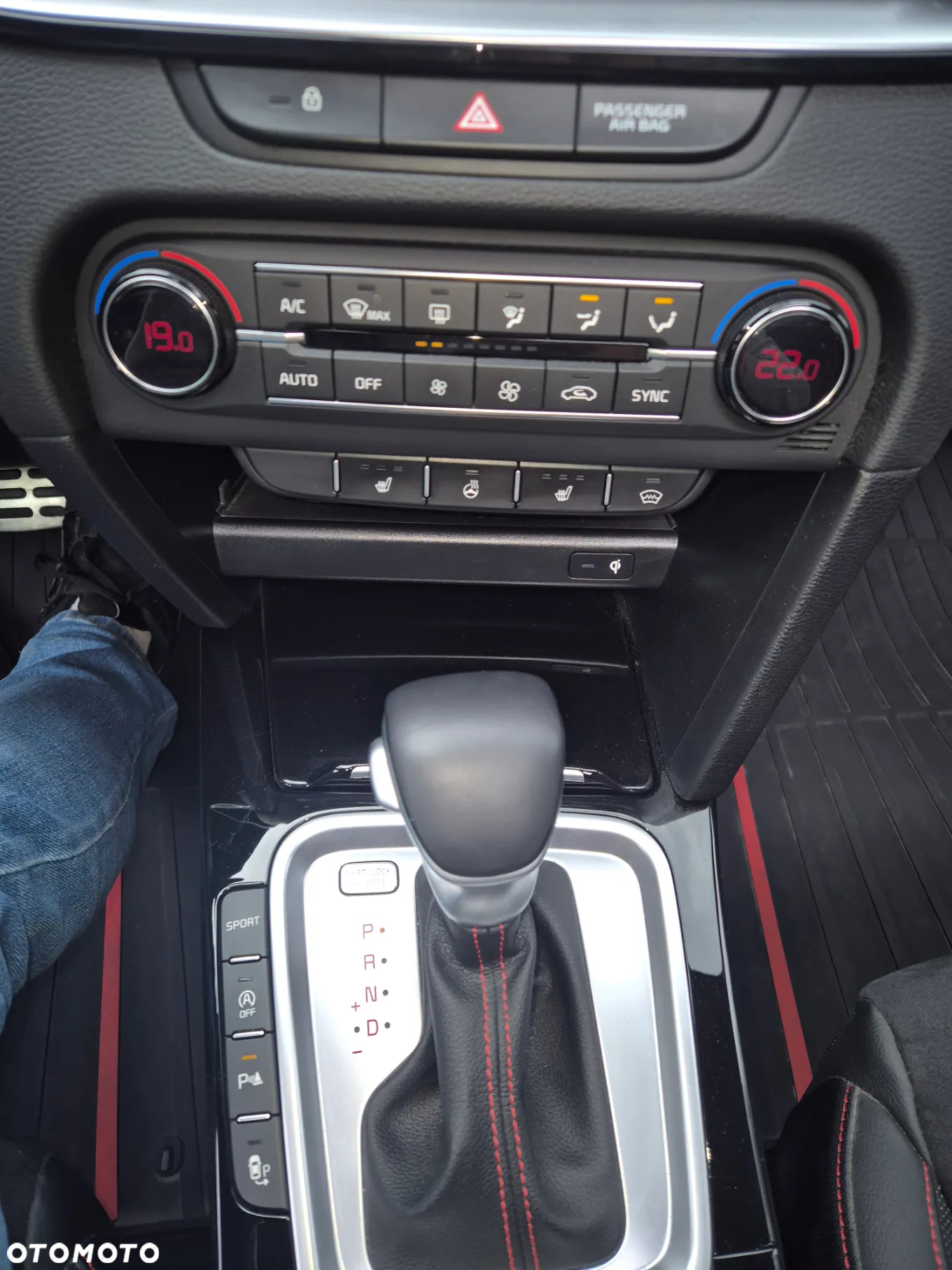 Kia ProCeed 1.6 T-GDI GT DCT - 23