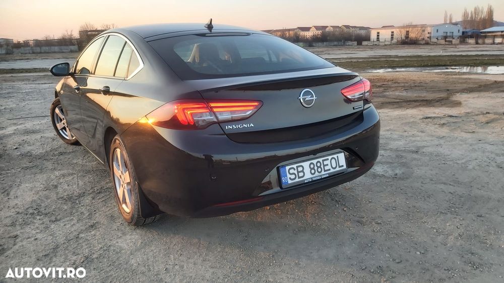 Opel Insignia - 12