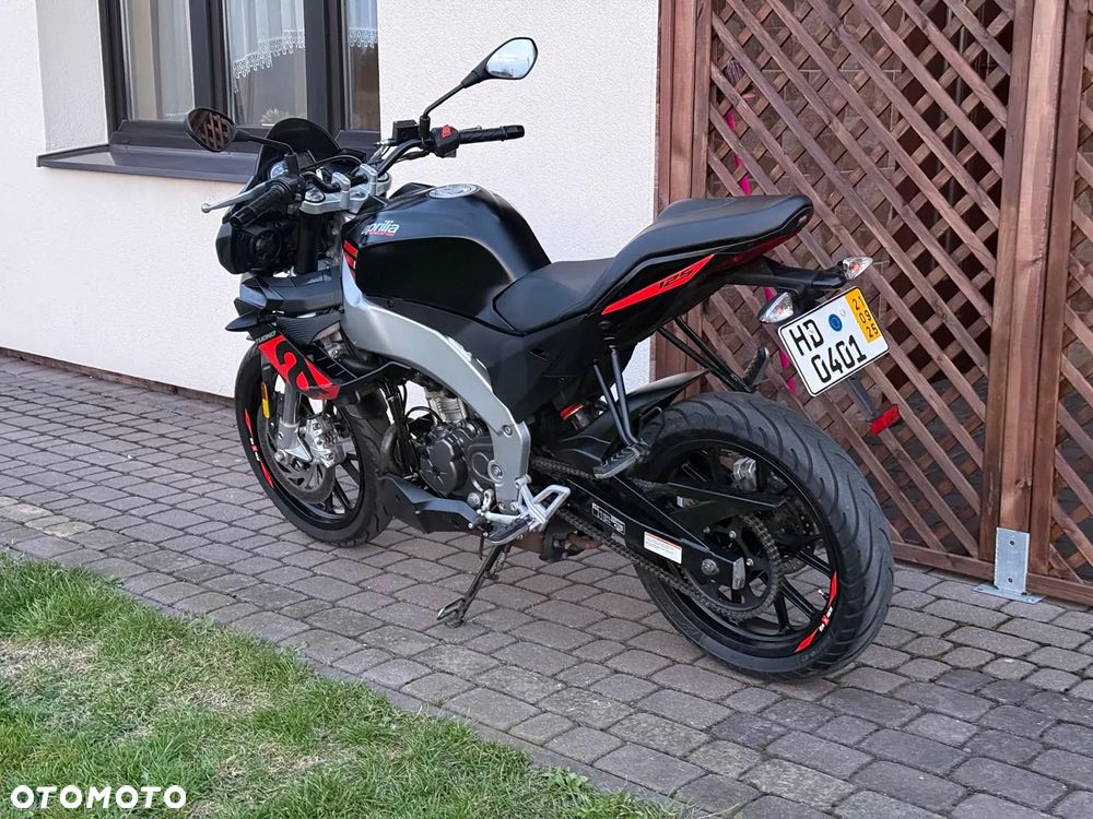 Aprilia Tuono - 7