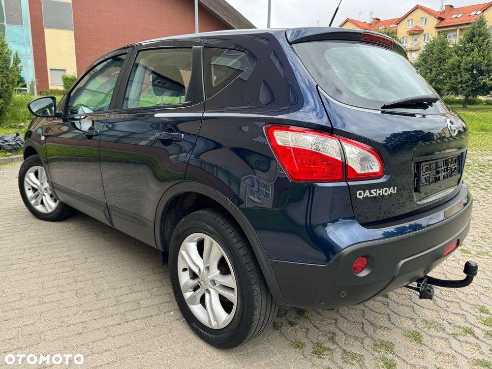 Nissan Qashqai 2.0 dCi DPF tekna - 15