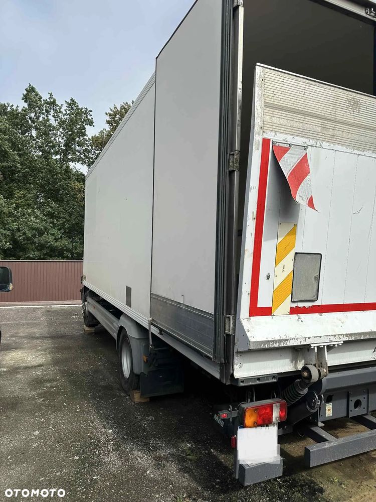 Mercedes-Benz atego 1524 - 25