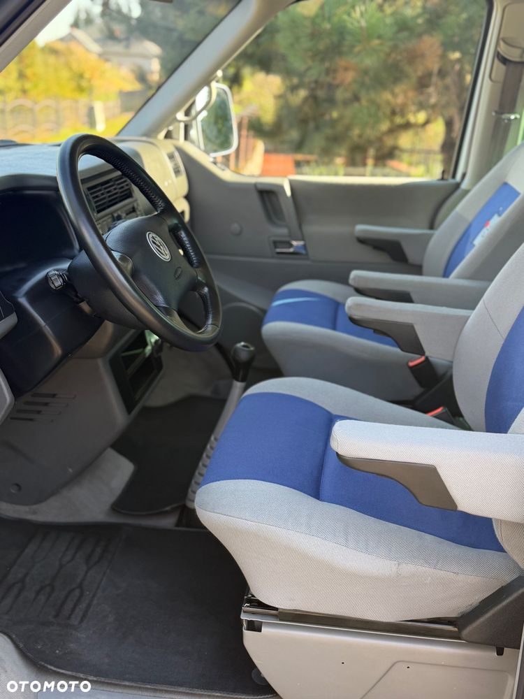Volkswagen Multivan - 6