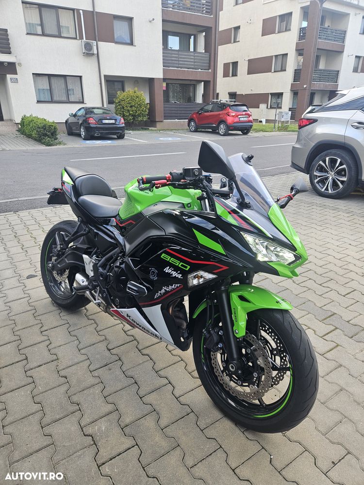 Kawasaki Ninja 650 KRT - 1