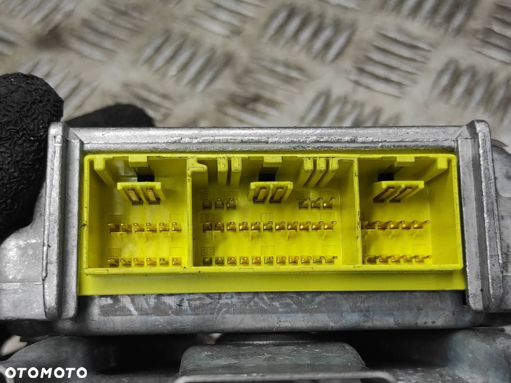 ZESTAW POSTRZAŁOWY AIRBAG TOYOTA AVENSIS T22 2.0TD - 10