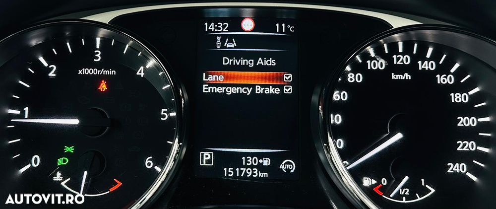 Nissan X-Trail 1.6 dCi Xtronic N-Connecta - 34